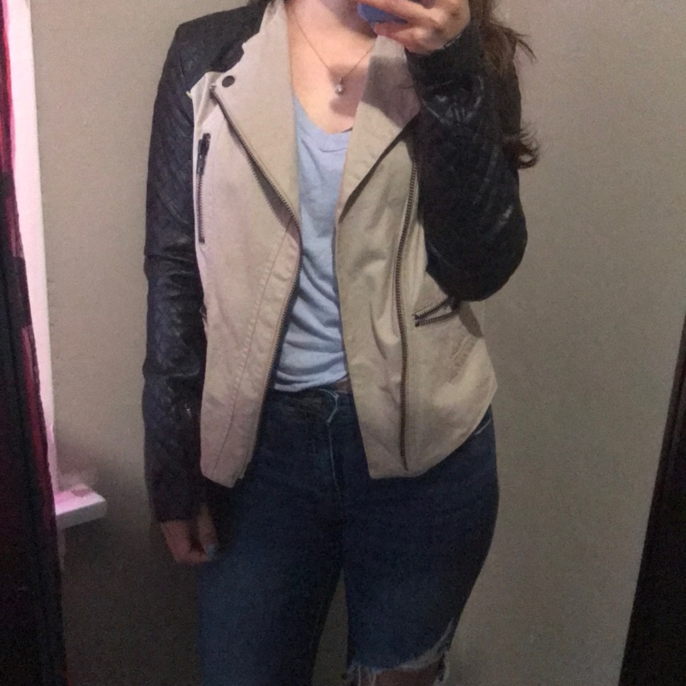 Light Jacket - Picture 3 of 7